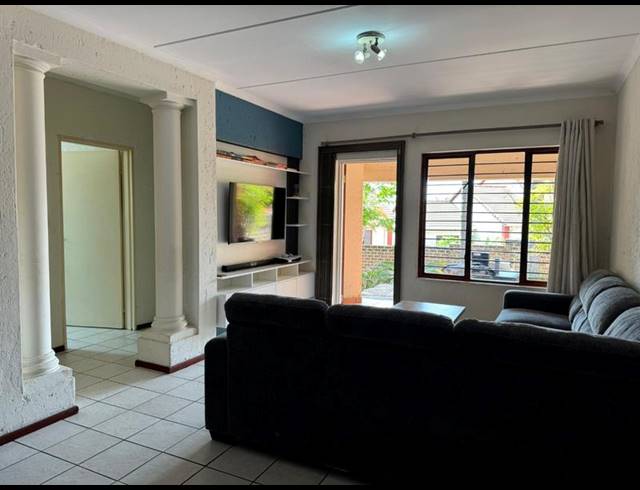 3 BEDROOM APARTMENT FOR SALE IN NORTH RIDING